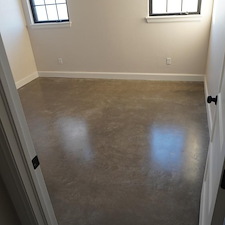 Gallery 75